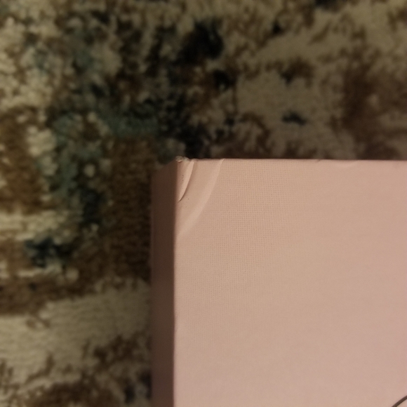 The CREME Shop Disney Minnie Mouse & Mickey Mouse Pamper Spa Kit Gift Set Bundle - Picture 13 of 13